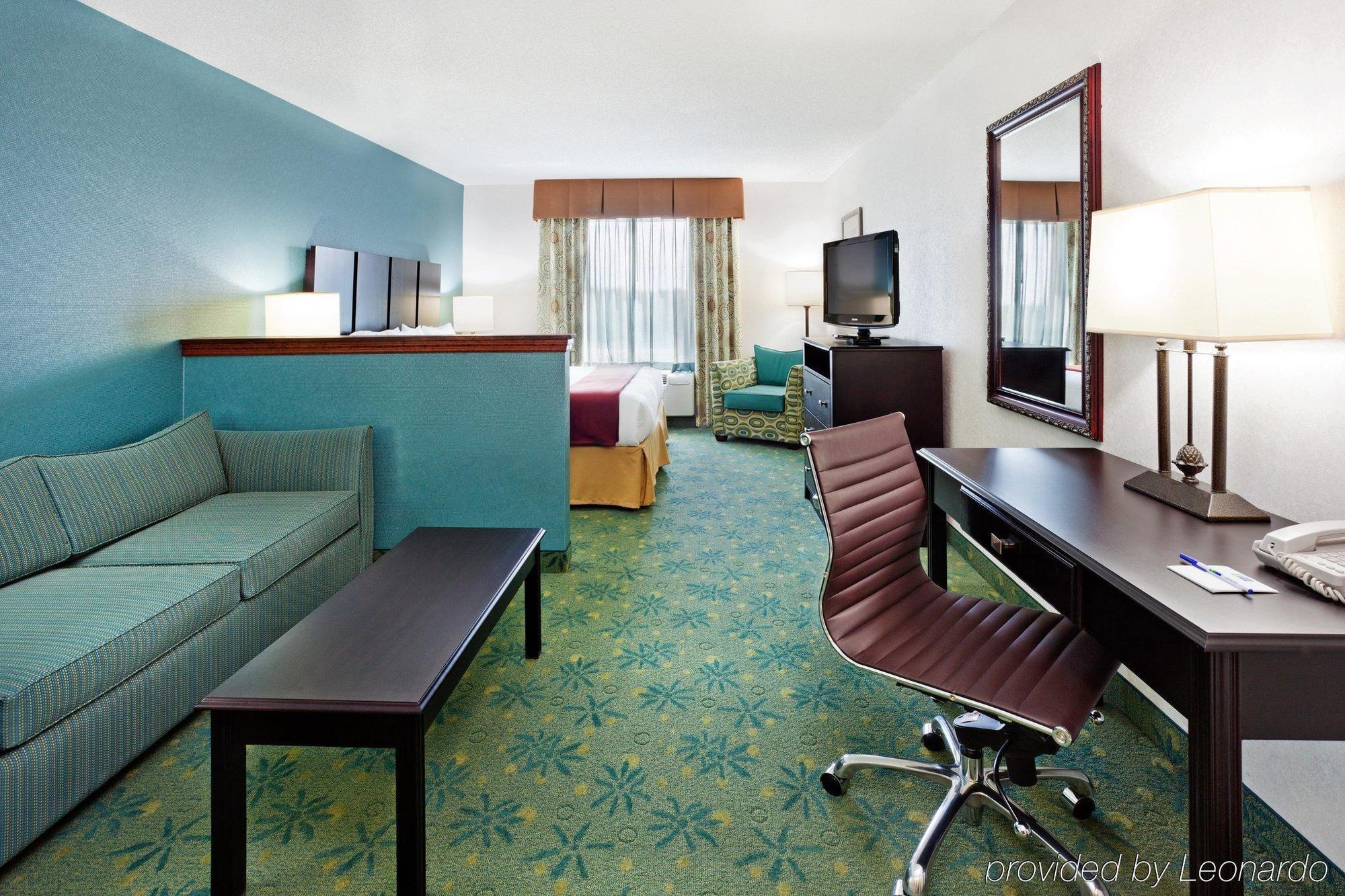 Holiday Inn Express Hotels & Suites Greenville-Spartanburg/Duncan By Ihg Екстериор снимка
