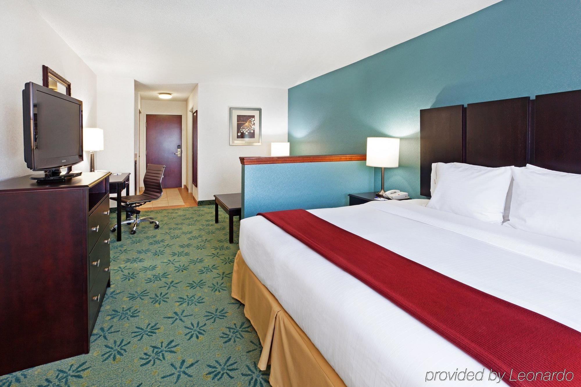 Holiday Inn Express Hotels & Suites Greenville-Spartanburg/Duncan By Ihg Екстериор снимка