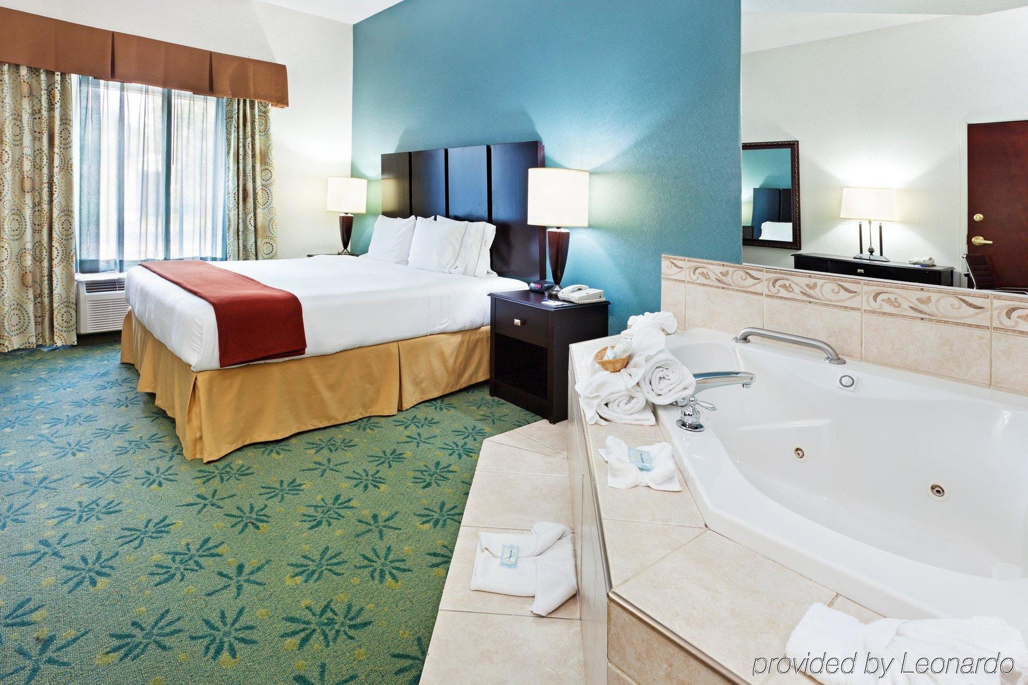 Holiday Inn Express Hotels & Suites Greenville-Spartanburg/Duncan By Ihg Екстериор снимка